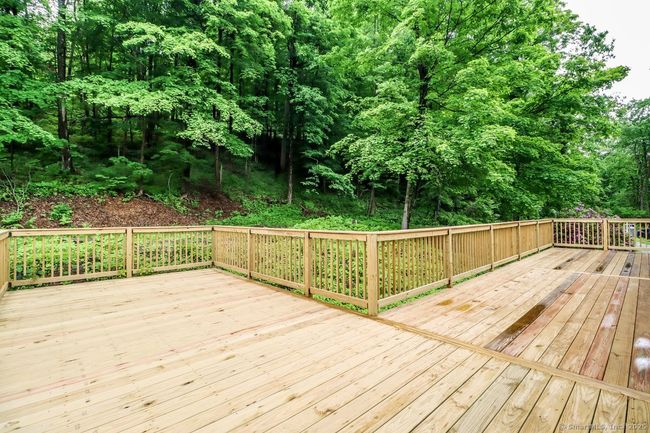 4 Deer Run Trl, House other with 3 bedrooms, 3 bathrooms and null parking in Sherman CT | Image 23