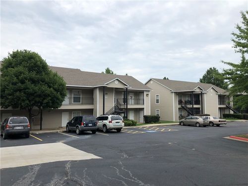 apt-11-1774 N Gregg Ave, Fayetteville, AR, 72703-2470 | Card Image