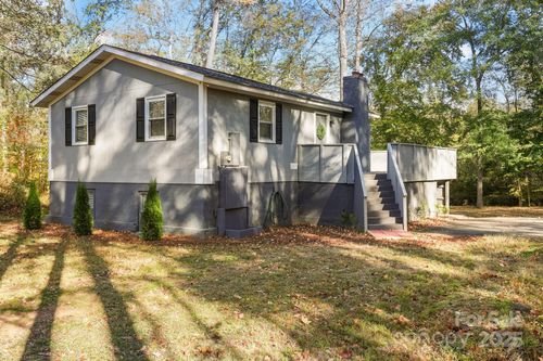 3618 Waterloo Dr, Harrisburg, NC, 28075-9549 | Card Image