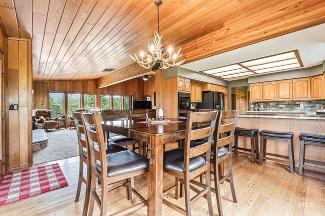 14060 Deerfield Rd, House other with 4 bedrooms, 4 bathrooms and 12 parking in Mccall ID | Image 24