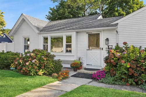 144 Maystrik Ave, Holbrook, NY, 11741-3150 | Card Image