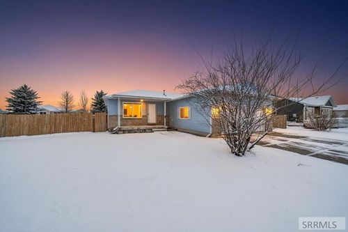 3879 E Ash Ln, Rigby, ID, 83442-5320 | Card Image