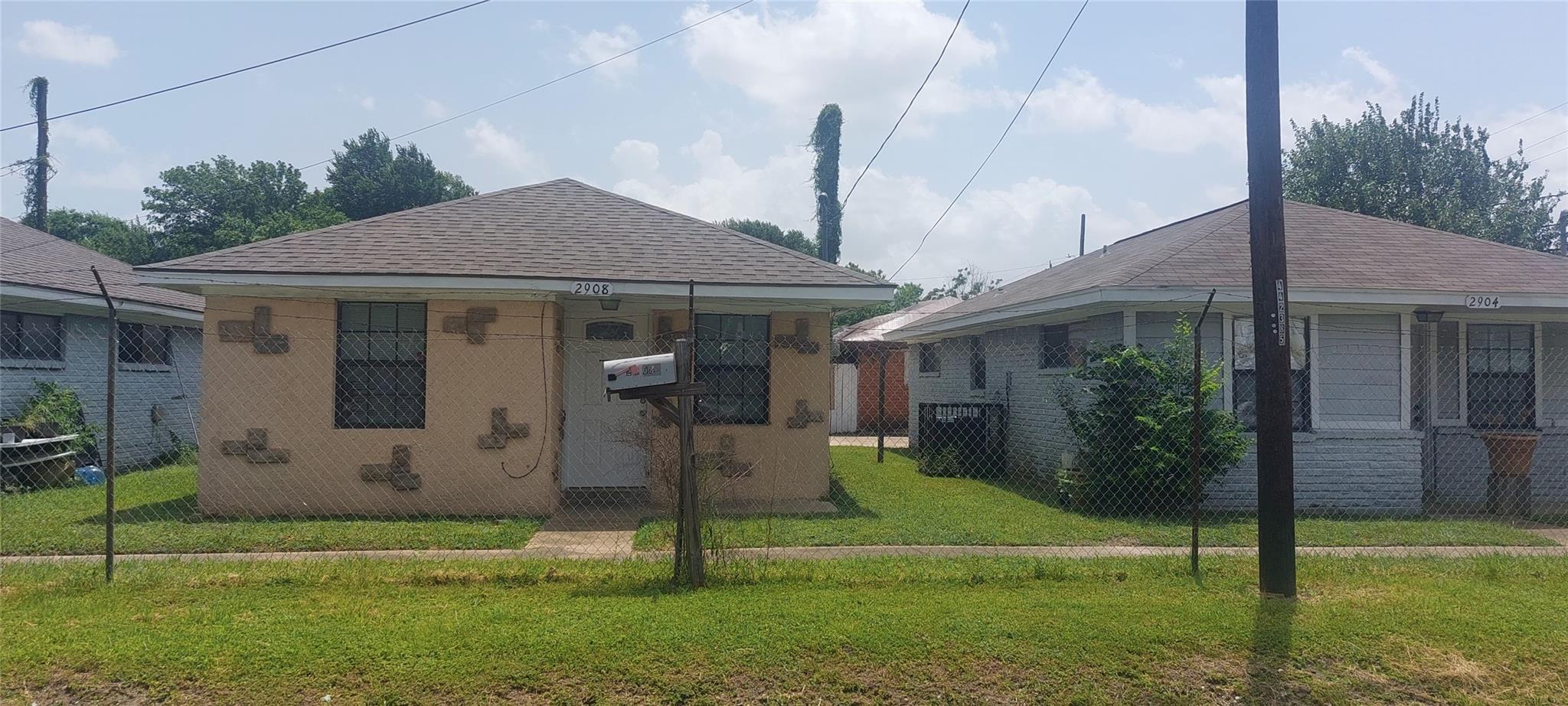 Residential Lease in Houston