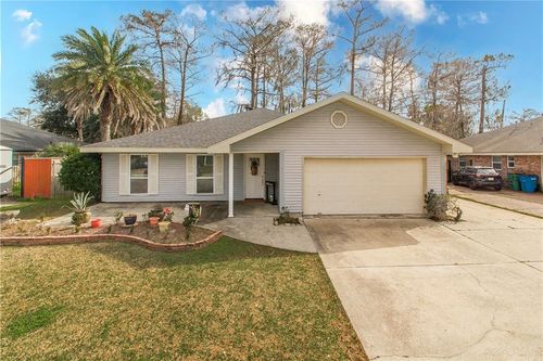 20 Parlange Dr, Destrehan, LA, 70047-2131 | Card Image