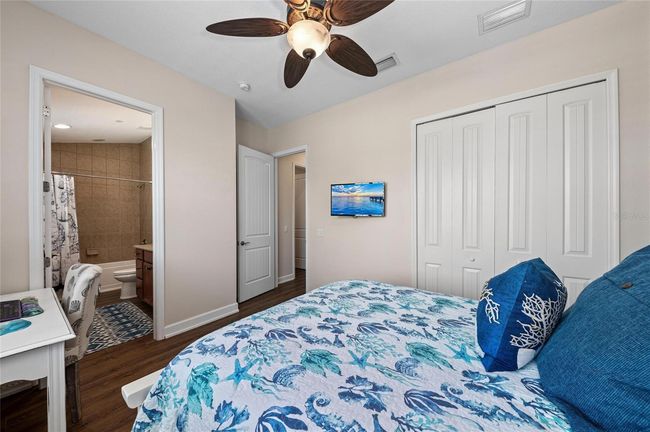 UNIT-201 - 241 Sapphire Lake Dr, Condo with 3 bedrooms, 3 bathrooms and null parking in Bradenton FL | Image 39