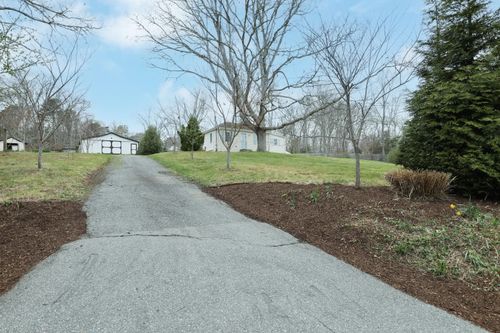 39 Lovells Ln, Mashpee, MA, 02649-2503 | Card Image