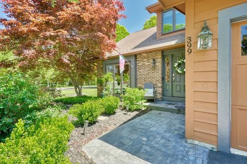 399 Thrushwood Lane, Webster, NY, 14580 | Card Image