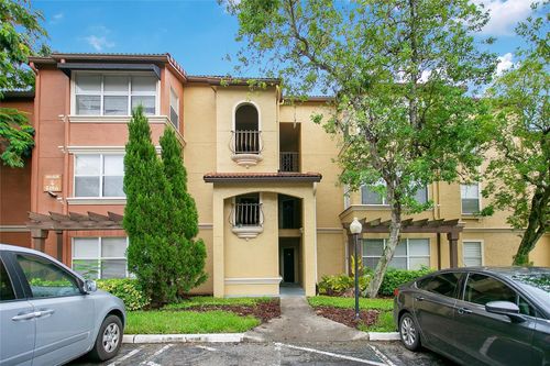 31-5164 Conroy Road, ORLANDO, FL, 32811 | Card Image
