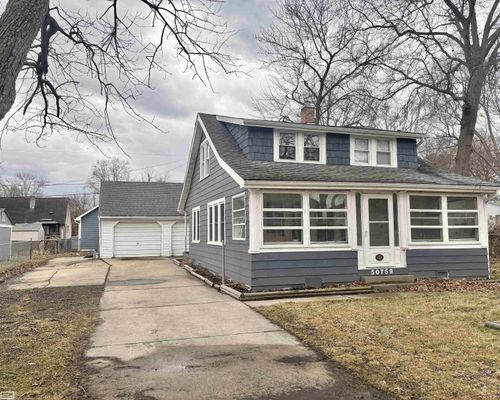 50759 Holt St, New Baltimore, MI, 48047-1672 | Card Image