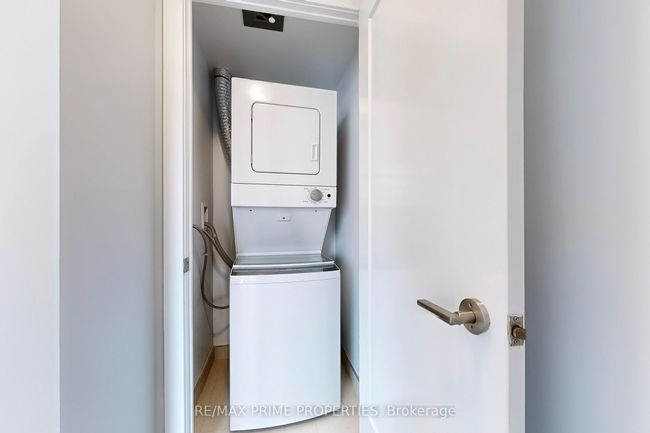 2206 - 2550 Simcoe St N, Condo with 1 bedrooms, 1 bathrooms and null parking in Oshawa ON | Image 13