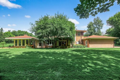 N8811 1047th St, River Falls, WI, 54022-4612 | Card Image