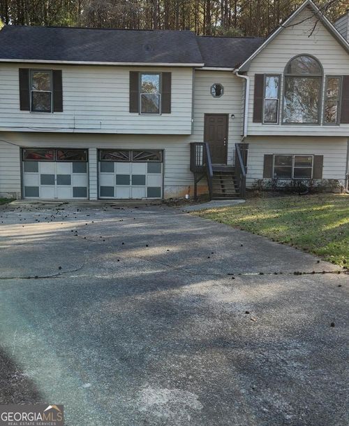 325 Devcon Ct, Palmetto, GA, 30268-2529 | Card Image