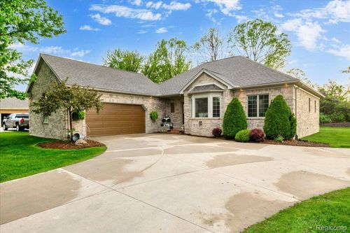 2376 Joseph Tamron Drive W, St Clair Township, MI, 48079 | Card Image