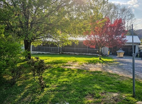 1592 Old Stage Rd, Spring City, TN, 37381-2671 | Card Image