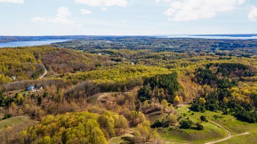 00 S Cottonwood Dr, Traverse City, MI, 49684 | Card Image