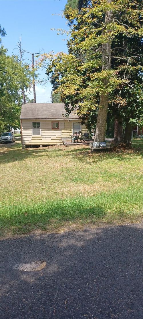 257 Hollow Oak, Livingston, TX, 77352-4585 | Card Image
