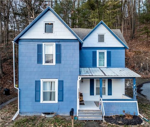 10237 Oakwood Dr, Painted Post, NY, 14870-1250 | Card Image