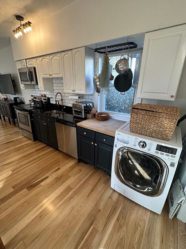 APT-2 - 48 Mercer St, Condo with 2 bedrooms, 1 bathrooms and 1 parking in Boston MA | Image 4