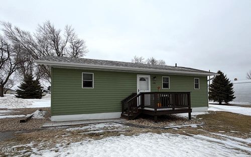 605 3rd St, Marion, ND, 58466-4005 | Card Image