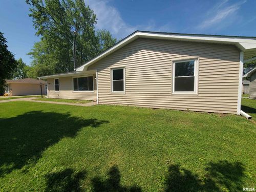 626 14th Ave, Hampton, IL, 61256-9602 | Card Image