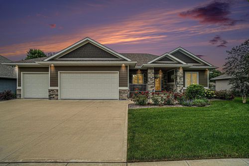 306 E Veterans Drive, Luverne, MN, 56156 | Card Image