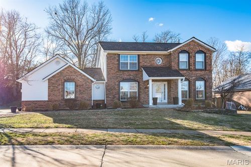 2536 Black Water Dr, Saint Louis, MO, 63129-5410 | Card Image