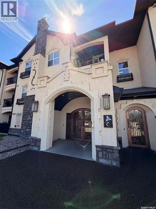 415 Hunter Rd, Saskatoon, SK, S7T0J9 | Card Image