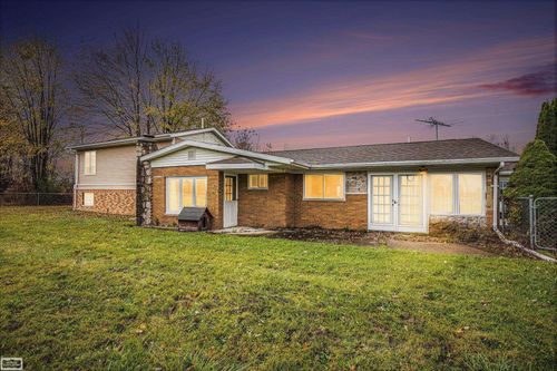 11377 Hill Rd, Riley, MI, 48041-2005 | Card Image