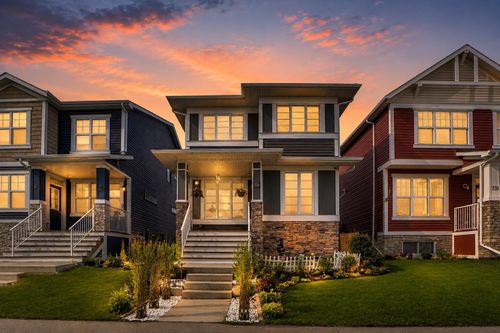 726 Redstone Dr Ne, Calgary, AB, T3N1K9 | Card Image