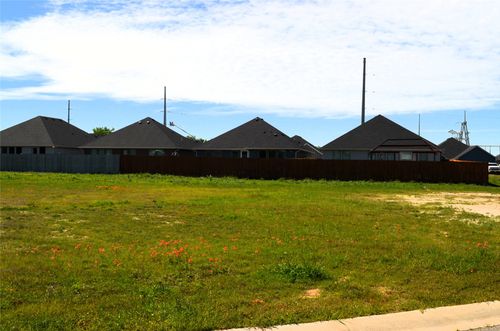 317 Preston Road, Mabank, TX, 75147 | Card Image
