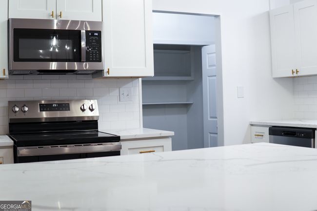 118 Jarnigan Dr, House other with 4 bedrooms, 2 bathrooms and null parking in Athens GA | Image 5