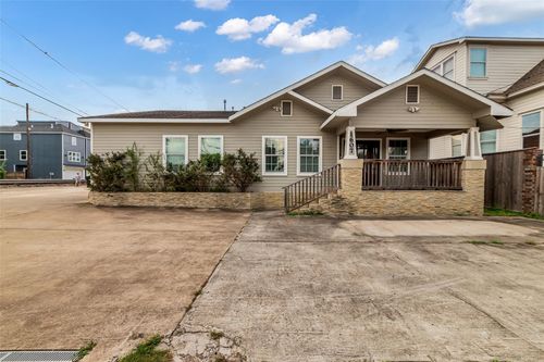 1607 Houston Ave, Houston, TX, 77007-4137 | Card Image