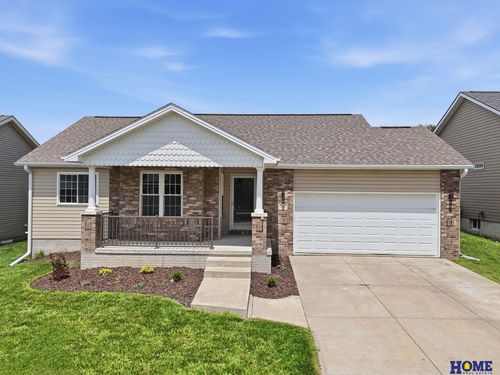 8342 Ryley Ln, Lincoln, NE, 68512-4885 | Card Image