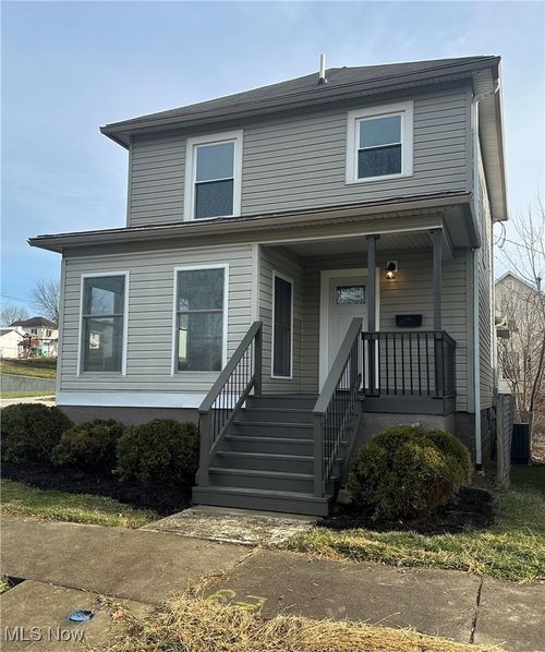 516 N 11th St, Cambridge, OH, 43725-1905 | Card Image