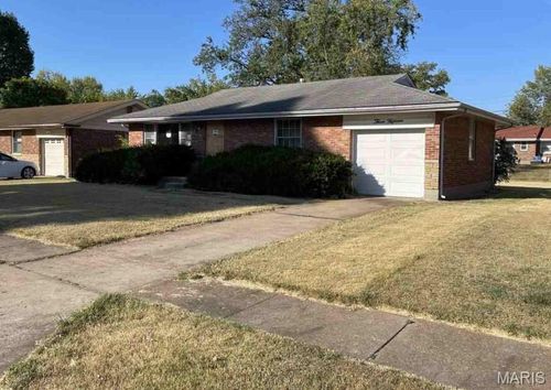 315 S Dellwood Drive, St Louis, MO, 63135 | Card Image