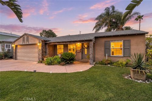 1306 N Keystone St, Burbank, CA, 91506-1306 | Card Image