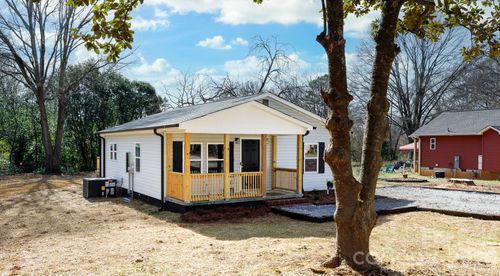 22 Center St, York, SC, 29745-1716 | Card Image