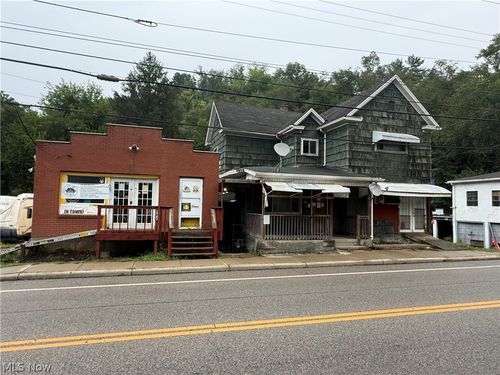 55821 National Rd, Bridgeport, OH, 43912-1592 | Card Image