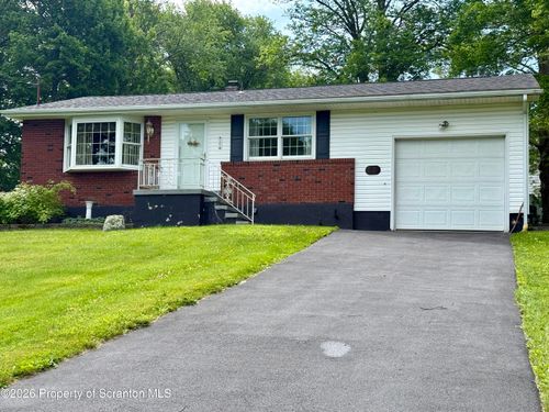 8 Skyline Dr, Covington Twp, PA, 18424-7882 | Card Image