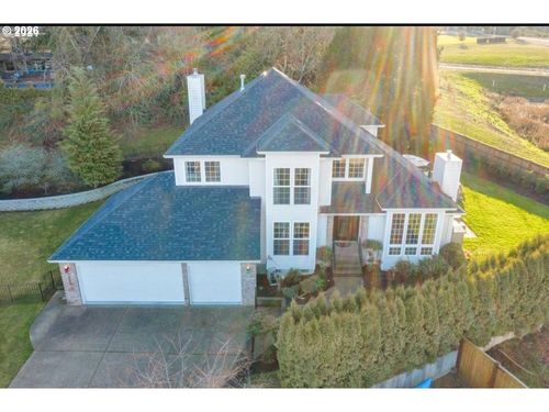 1235 Nw Countryside Ct, McMinnville, OR, 97128-9528 | Card Image