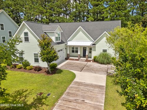 112 N Brig Dr, Hampstead, NC, 28443-8943 | Card Image