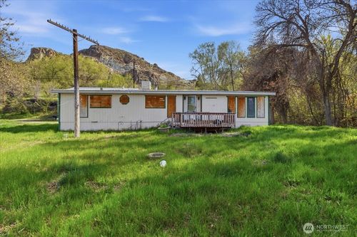 380 Elmer City Access Rd, Coulee Dam, WA, 99116-9700 | Card Image