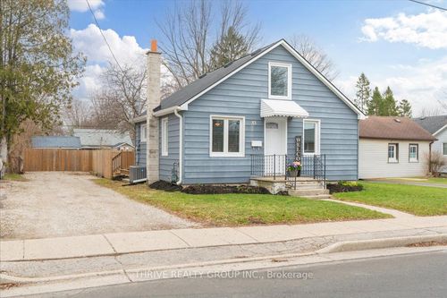 83 4th Ave, Aylmer, ON, N5H2L2 | Card Image