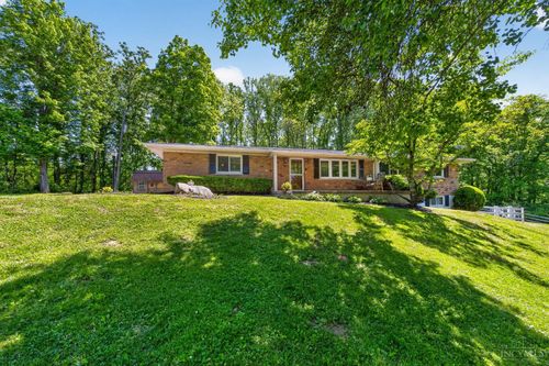 933 Robin Hill Dr, New Richmond, OH, 45157-9740 | Card Image