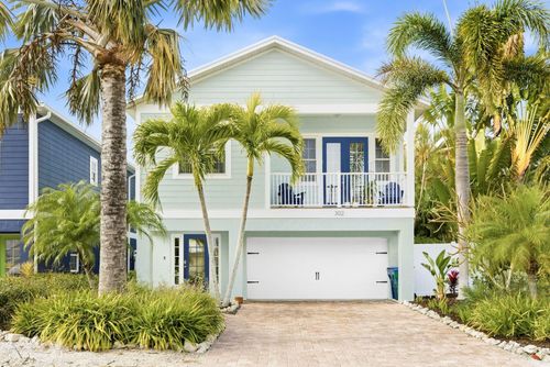 302 62nd St, Holmes Beach, FL, 34217-1510 | Card Image