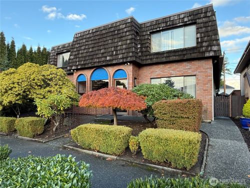 apt-3-2209 Colby Ave, Everett, WA, 98201-2856 | Card Image