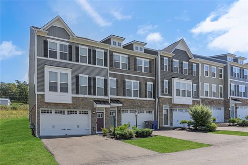 119 Rivulet Pl, Zelienople, PA, 16063-4401 | Card Image