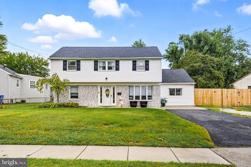 5 Marlborough Ave, MARLTON, NJ, 08053-2916 | Card Image