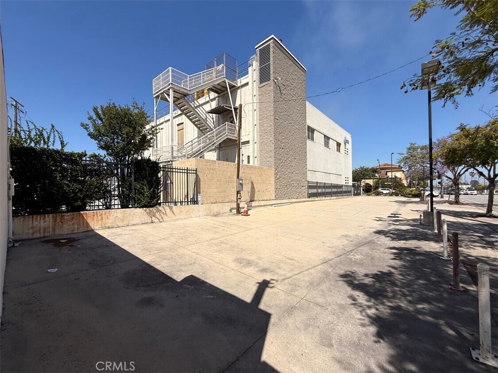 Land in San Gabriel 2