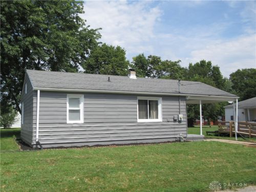 104 W 33rd St, Connersville, IN, 47331-2572 | Card Image